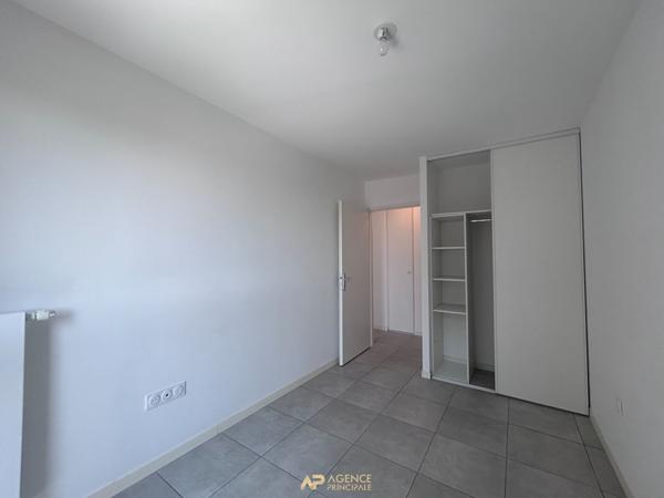 Appartement T4 La Rochelle proche des commerces 320 000 € **  - Référence  FB749