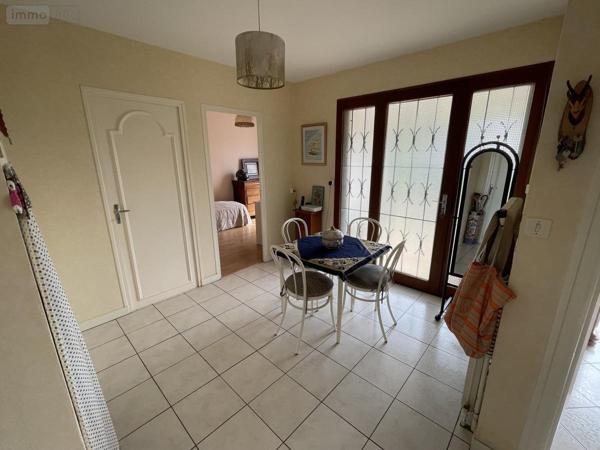 Maison à vendre à Saint-Aignan dans la Sarthe (72110), ref : 72126-2963