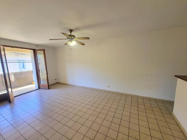 Maison de village 75 m² – Garage, balcon et cave 129 000 €