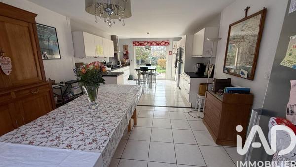 Maison à vendre 15 pièces 269 m² Sens