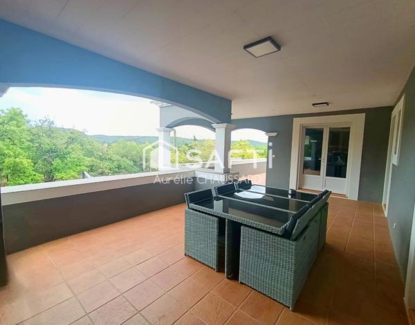 Villa 4 chambres, piscinable, au calme