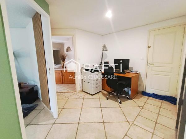 Villa 4 chambres, piscinable, au calme