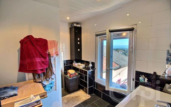 Maison à louer    3 pièces •  Saint-Cergues