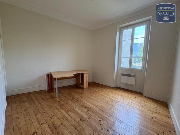 Appartement à louer 4 pièces 92.2m² Grenoble (38000)