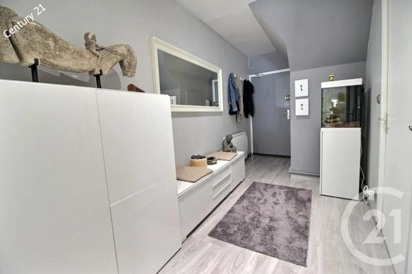 Appartement F4 à vendre  4 pièces - 65 m 2   CHATEAU THIERRY  - 02