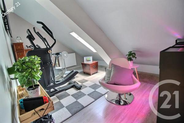 Appartement F4 à vendre  4 pièces - 65 m 2   CHATEAU THIERRY  - 02