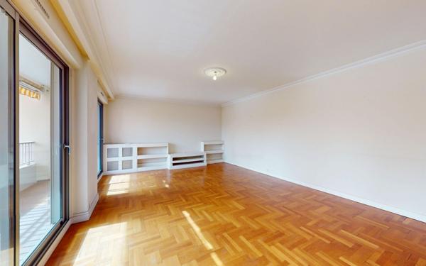 Appartement à vendre    3 pièces • 89 m2 Lyon 4