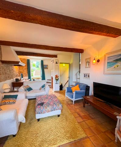 Les Arcs (83460) LES ARCS sur ARGENS Maison de village GARAGE, JARDIN et TERRASSES