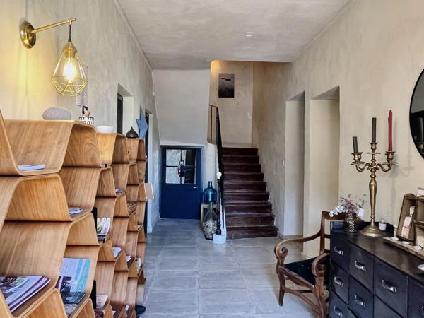 L'Isle-sur-la-Sorgue (84800) PROPRIETE 315 M2