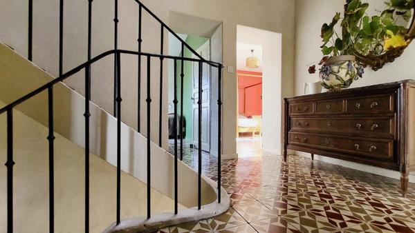 L'Isle-sur-la-Sorgue (84800) PROPRIETE 315 M2