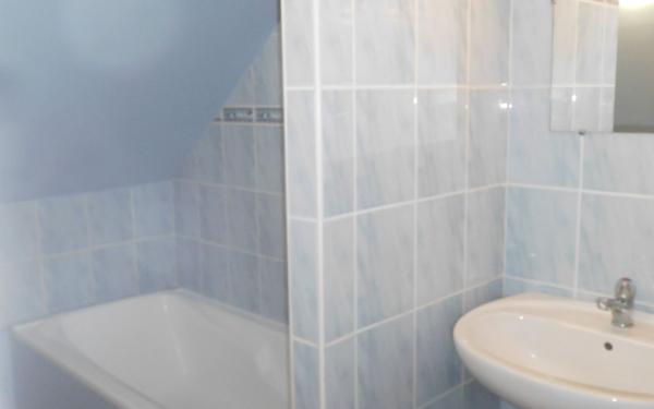 Appartement à louer    2 pièces • 34,75 m2 Saint-Yrieix-la-Perche