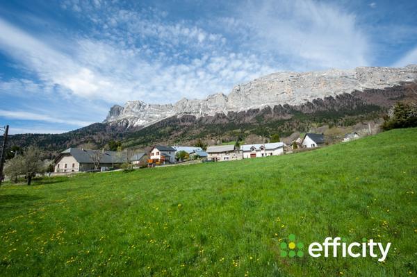 Terrain - 976 m²