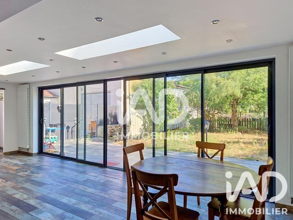 Maison à vendre 6 pièces 211 m² Ozouer-le-Voulgis