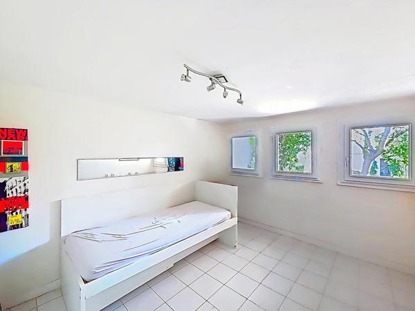 Maison familiale avec jardin