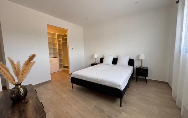 Maison à vendre    4 pièces •  Narbonne