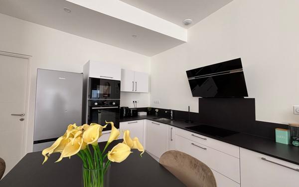 Maison à vendre    4 pièces •  Narbonne