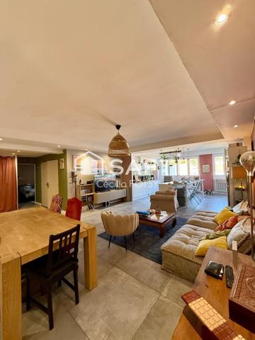 Bel et grand appartement à Claret