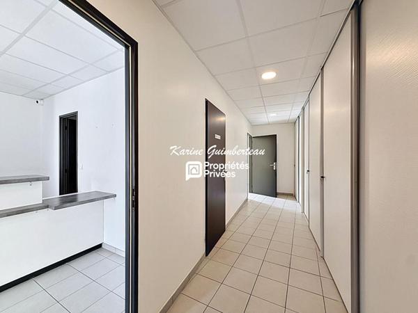 Visibilité maximale pour local professionnel indépendant Libourne 100 m2