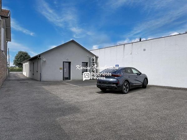 Visibilité maximale pour local professionnel indépendant Libourne 100 m2