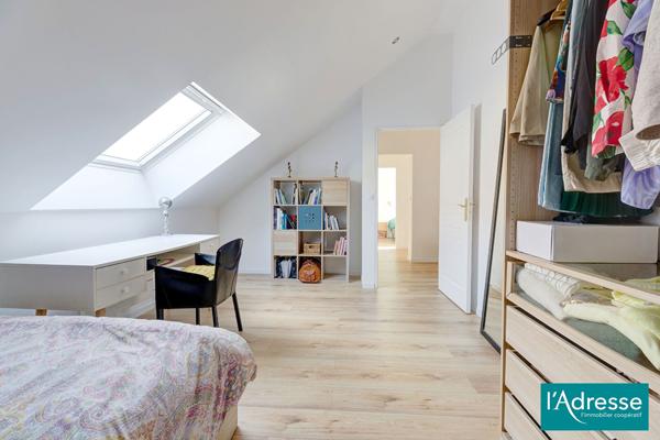 Vincelles - Maison entièrement rénovée en 2023, 3 chambres, jardin et sous-sol total