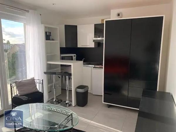 Appartement à louer 1 pièce 22.27m² Romainville (93230)