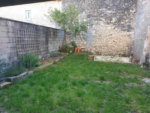 Maison à vendre |  Châteauneuf-sur-Charente |  4 pièces | 85 m²