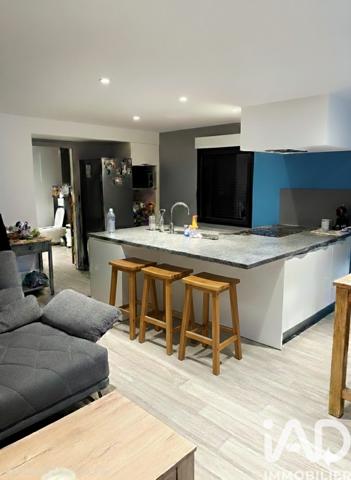 Maison à vendre 6 pièces 243 m² Saint-Jean-Lespinasse