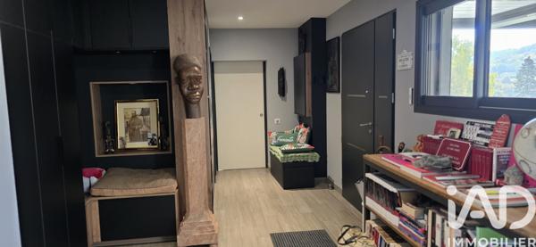 Maison à vendre 6 pièces 243 m² Saint-Jean-Lespinasse