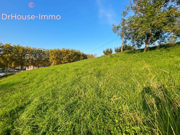 Terrain à vendre de 744 m²