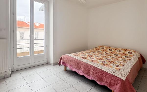 Appartement à vendre    2 pièces • 35 m2 Nice