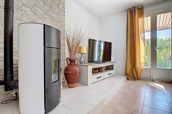 A VENDRE EN EXCLUSIVITE ! Maison Vidauban 4 pièces 97 m² Terrain 1515 m² - Garage