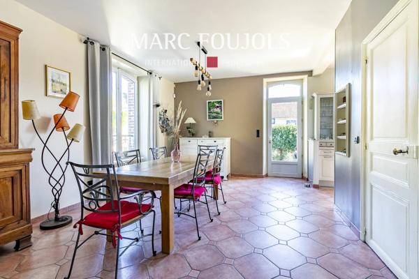 Proche Senlis – Maison en Pierre avec terrasse et jardinet