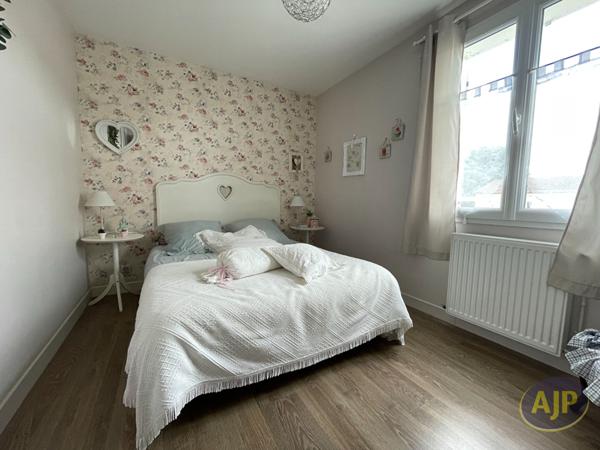 Vente maison Saintes : 337 600 € - AJP Immobilier Saintes