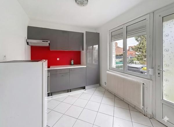 Maison mitoyenne type Batir prox CHR