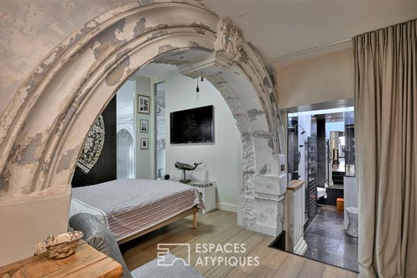 Loft napoléonien avec terrasse et bassin sur les toits