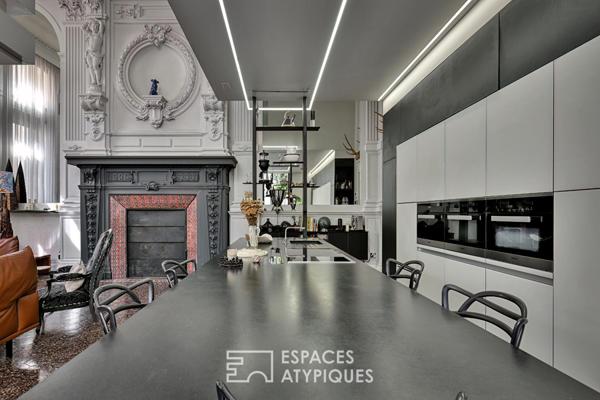 Loft napoléonien avec terrasse et bassin sur les toits