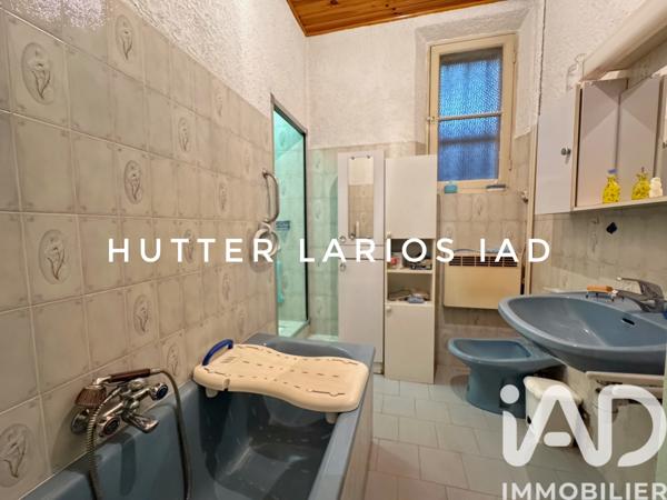 Maison à vendre 9 pièces 220 m² Hyères