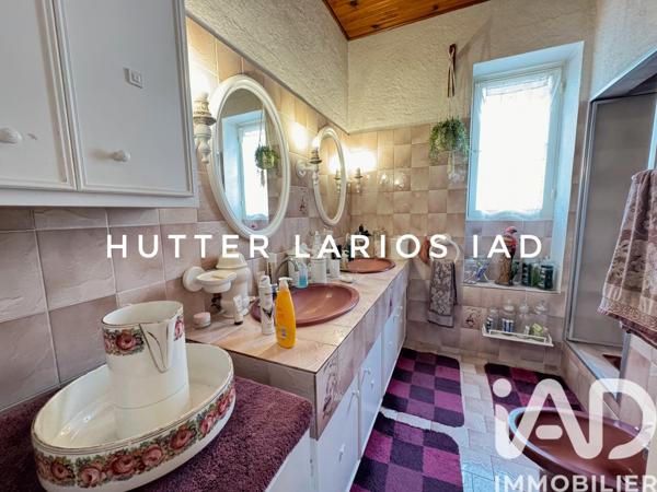 Maison à vendre 9 pièces 220 m² Hyères