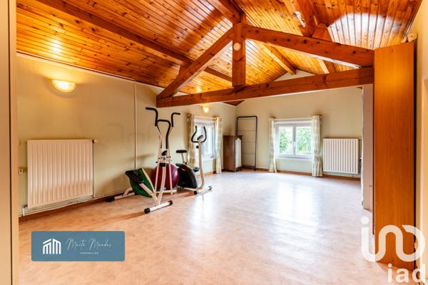 Maison à vendre 7 pièces 184 m² Bonson