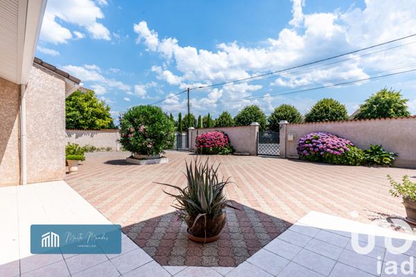 Maison à vendre 7 pièces 184 m² Bonson