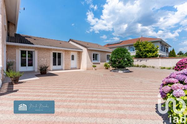 Maison à vendre 7 pièces 184 m² Bonson