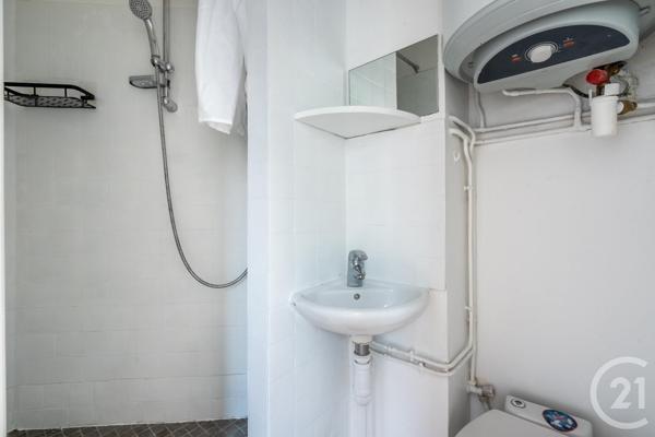 Appartement F1 à vendre  1 pièce - 14 m2 PARIS - 75011