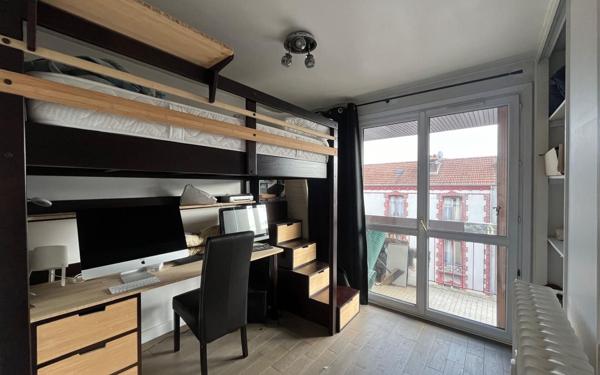 Appartement à vendre    3 pièces •  Villemomble