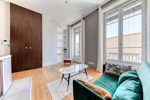 Lyon 2, en plein coeur d'Ainay appartement T2 rénové de 46 m2.