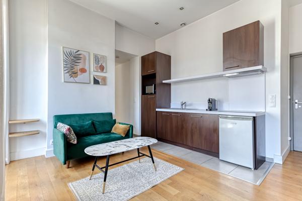 Lyon 2, en plein coeur d'Ainay appartement T2 rénové de 46 m2.