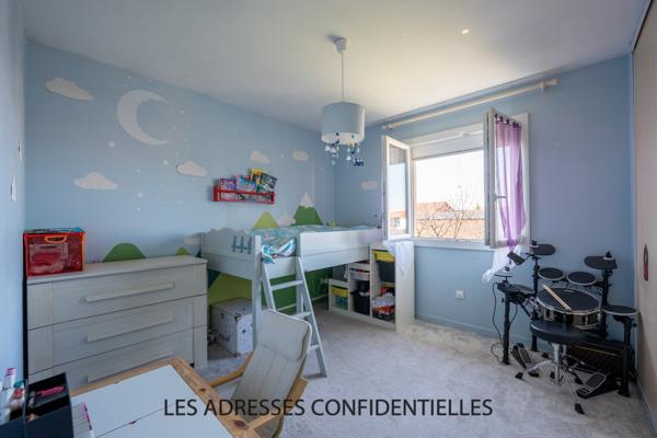 CHASSIEU - Maison familiale 112 m² - 5 pièces