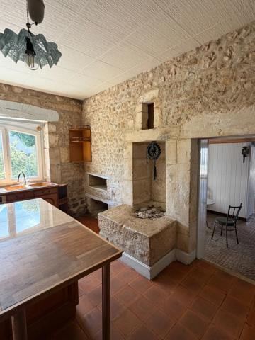 Agris. Maison 148 m² avec jardin et garage