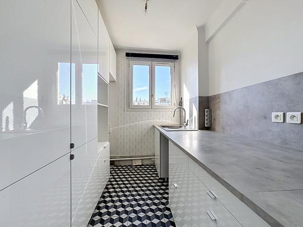 Appartement Boulogne Billancourt 3 pièce(s) 66.11 m2