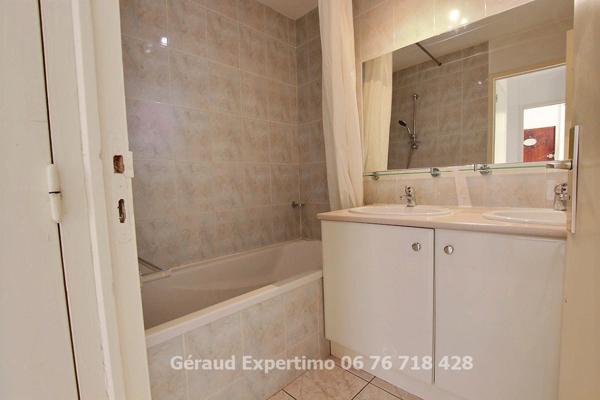 Aix-en-Provence (13090) À louer – Appartement T3 avec balcon – Résidence Le Bocage
