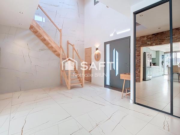 Villa haut de gamme 177 m² sur 1015 m² de terrain